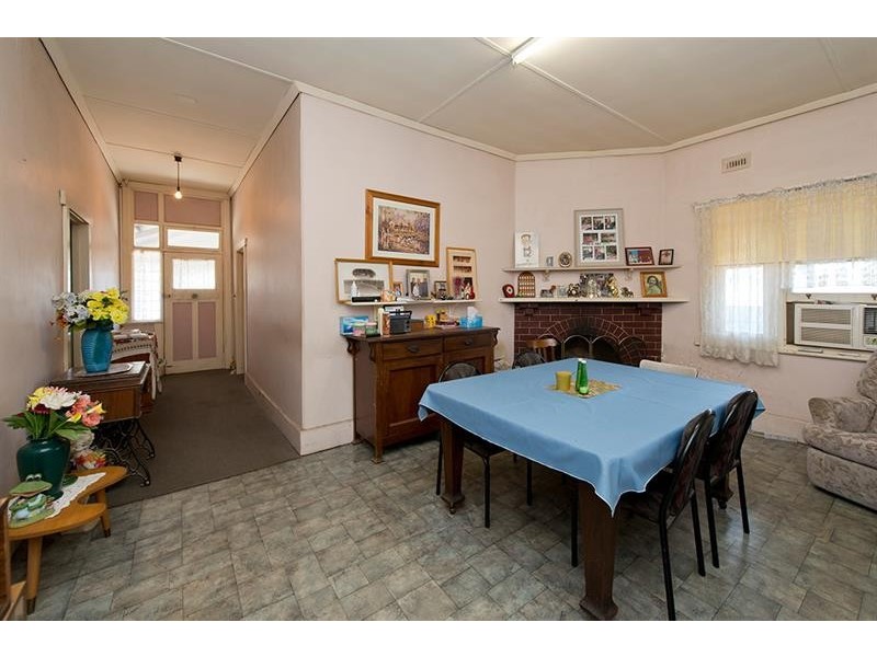 10 Gum Ave, Dry Creek SA 5094