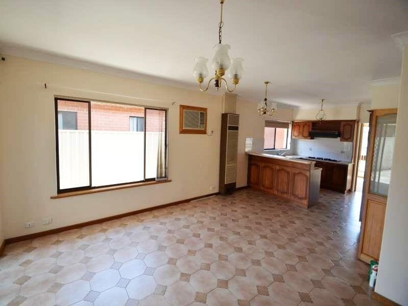 288 Tapleys Hill Rd, Seaton SA 5023