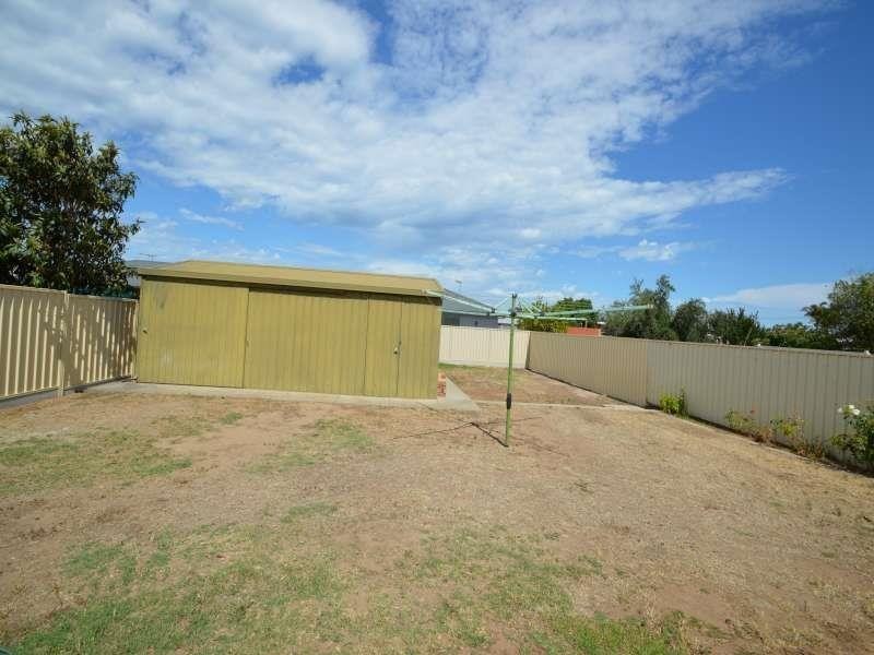 288 Tapleys Hill Rd, Seaton SA 5023
