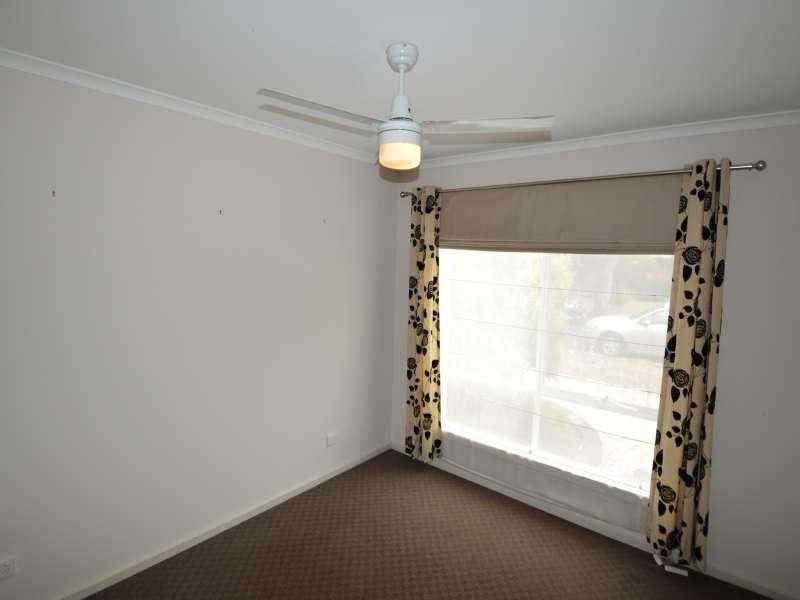 1/12 Dansie Cres, Brahma Lodge SA 5109