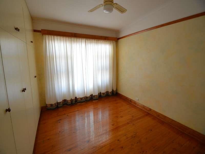 33 Malcolm St, Bedford Park SA 5042