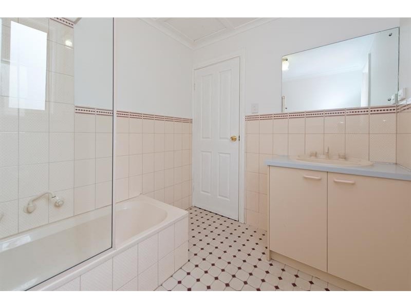 2/6 Colonial Ct, Teringie SA 5072