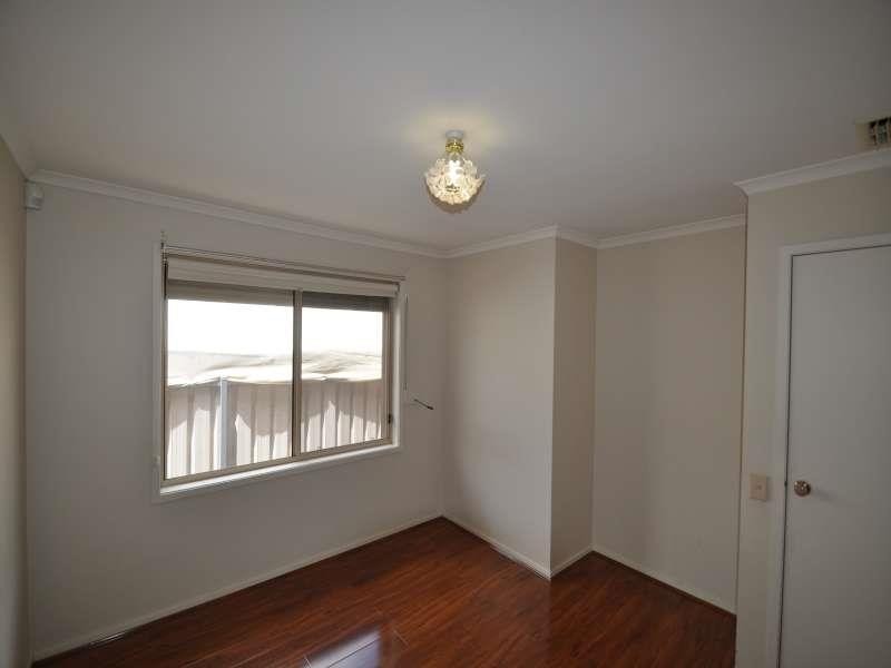 6 Burchmore Ct, Blair Athol SA 5084