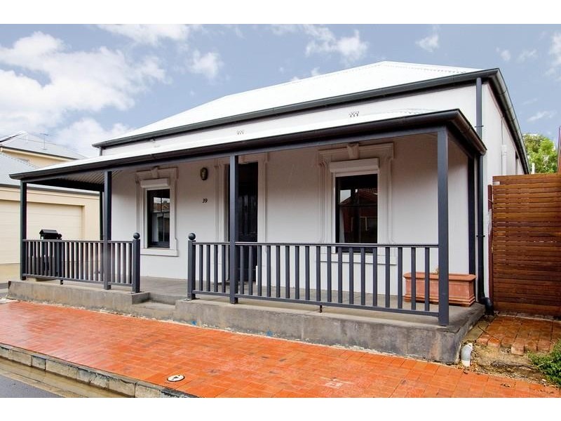 39 Pickering St, Brompton SA 5007