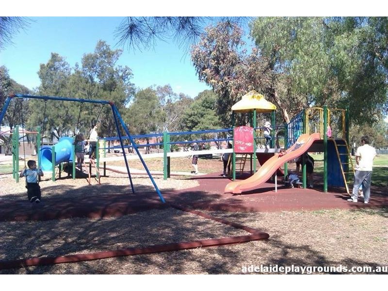 13 Gowland St, Broadview SA 5083