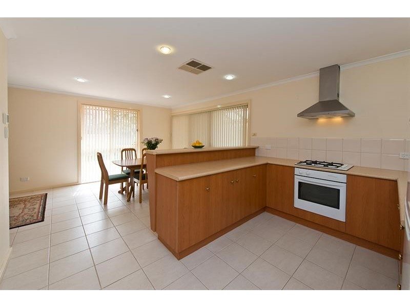 9 Graham Pl, Prospect SA 5082
