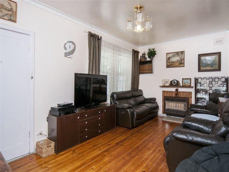 9 Learmonth Tce, Enfield SA 5085