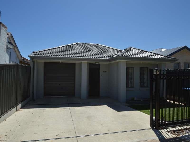 5 SURREY St, Blair Athol SA 5084