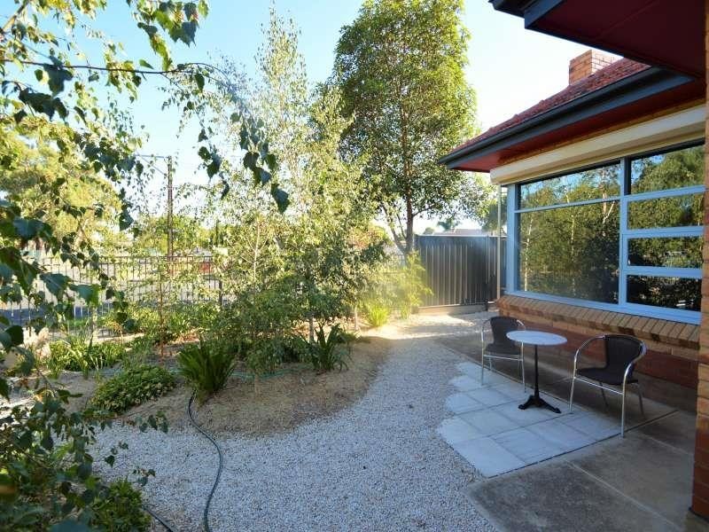 8 Lily  St, Blair Athol SA 5084