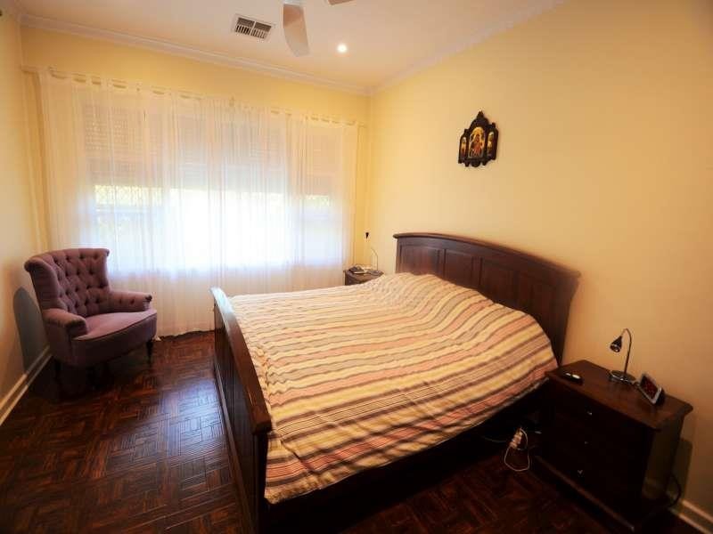 8 Lily  St, Blair Athol SA 5084