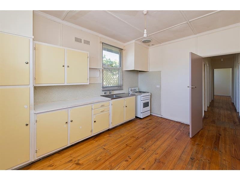 11 Sunnybrae Rd, Kilburn SA 5084