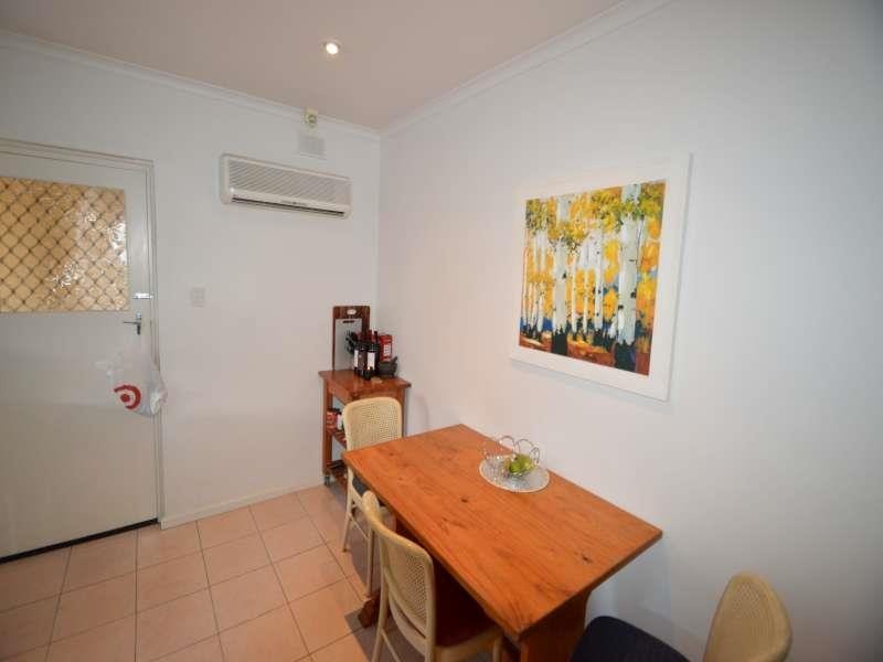 4/6A Grayson St, Kilkenny SA 5009