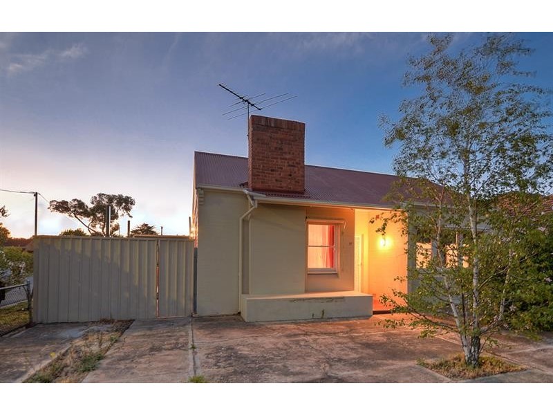 17 Peterhead St, Largs Bay SA 5016