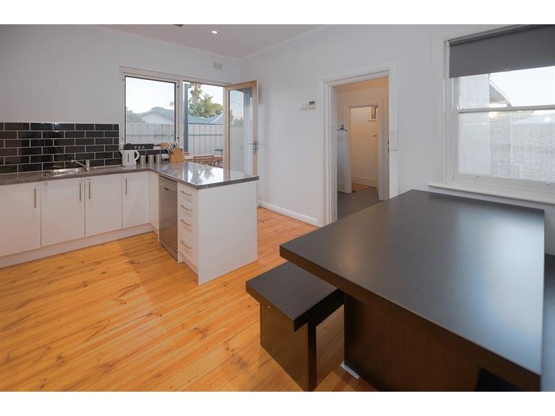 17 Peterhead St, Largs Bay SA 5016