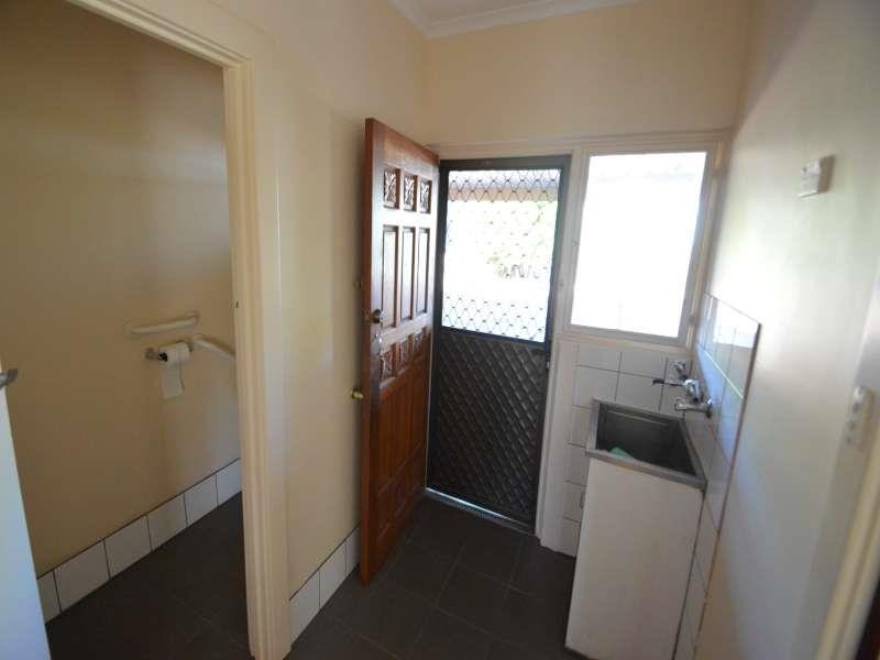 100 Nelson Rd, Valley View SA 5093