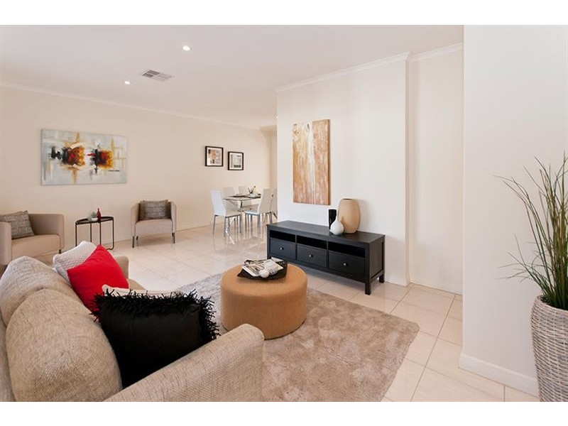 20 Jury Ave, Rostrevor SA 5073