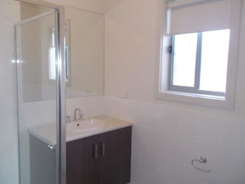 15A Appleshaw St, Elizabeth Vale SA 5112
