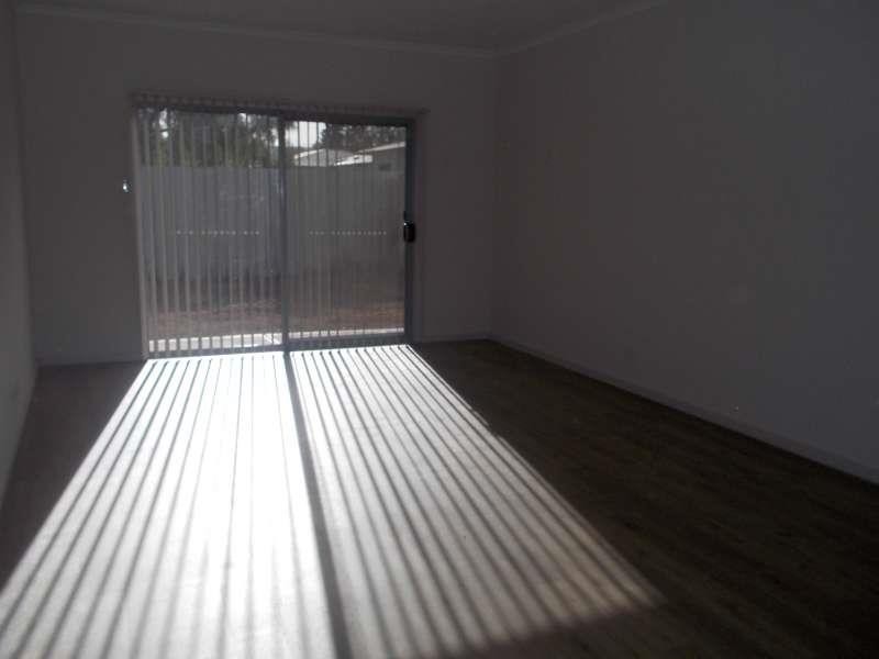 15A Appleshaw St, Elizabeth Vale SA 5112