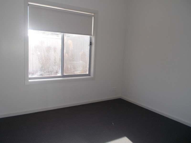15A Appleshaw St, Elizabeth Vale SA 5112