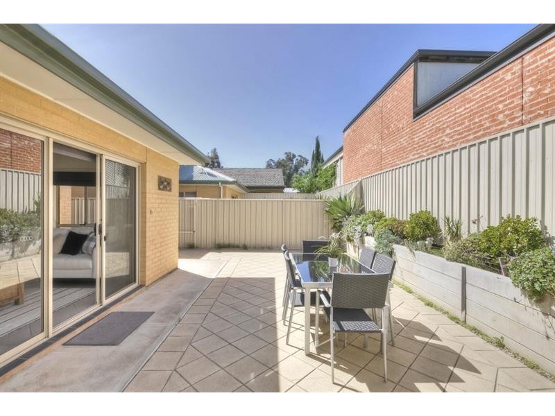 71A Churchill Rd, Prospect SA 5082