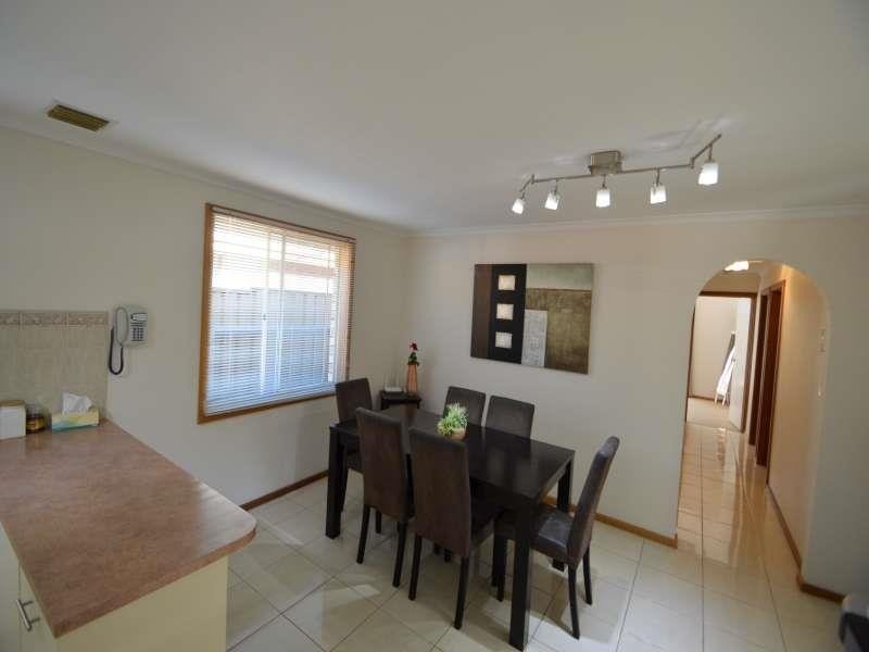 11 Caroline Dr, Paralowie SA 5108