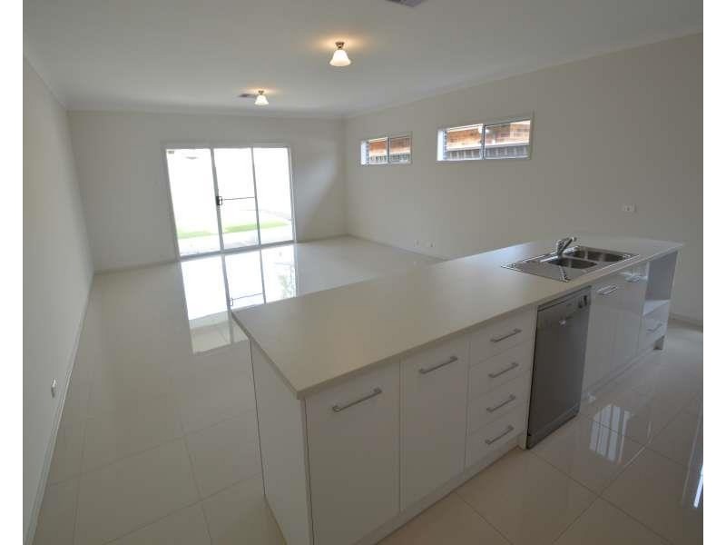 37 Florence Avenue, Blair Athol SA 5084