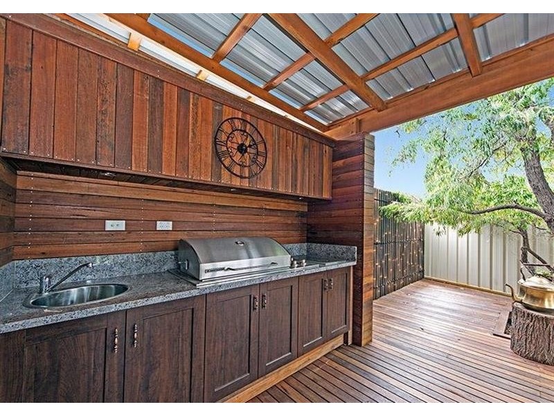 31 Lily Street, Blair Athol SA 5084