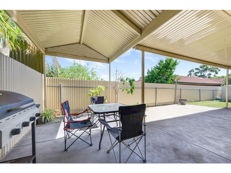 1B Ross St, Clearview SA 5085