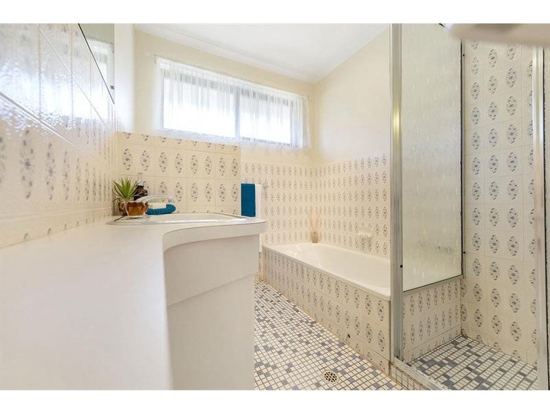 6A Avago St, St Agnes SA 5097