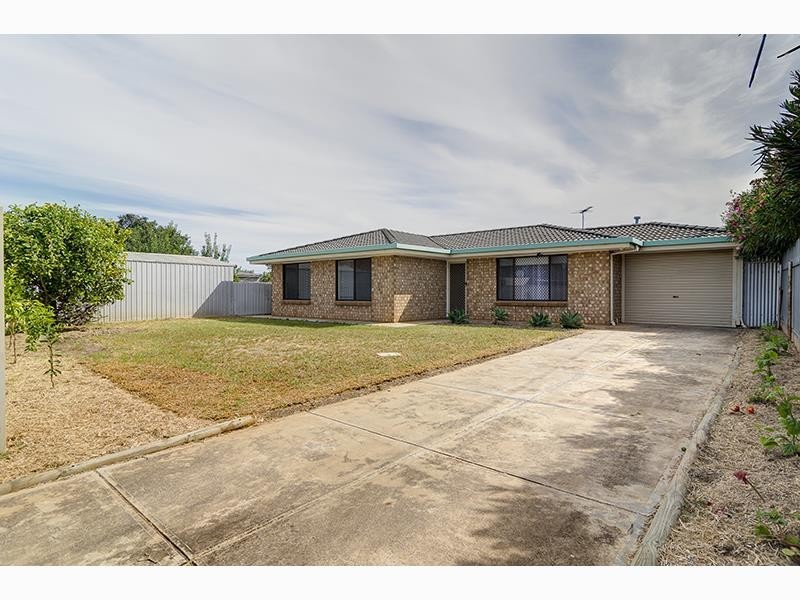 2/4 Branson Ave, Clearview SA 5085