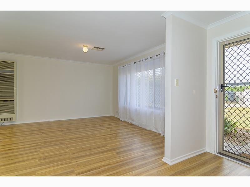 2/4 Branson Ave, Clearview SA 5085