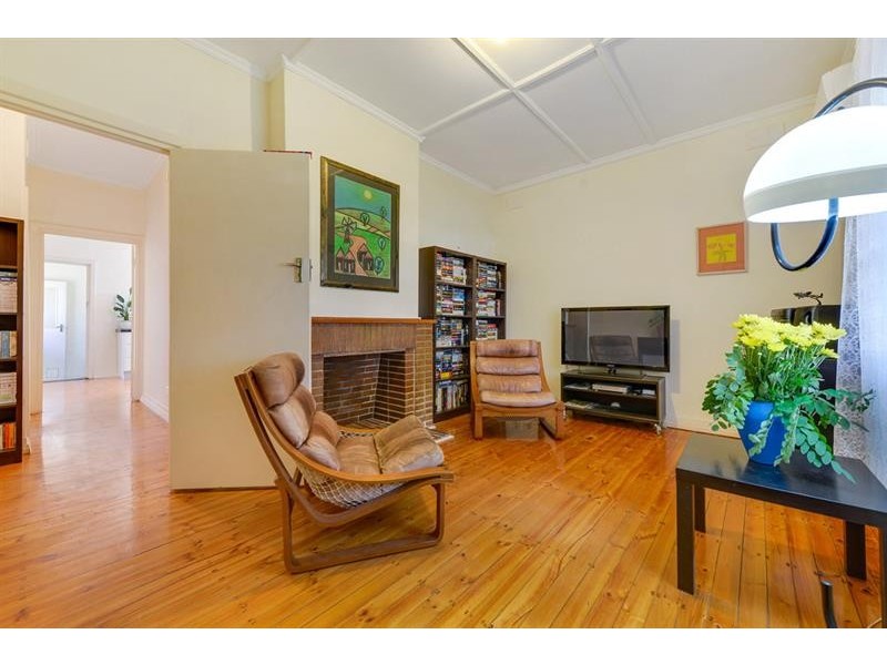 16 Sandville Ave, Broadview SA 5083