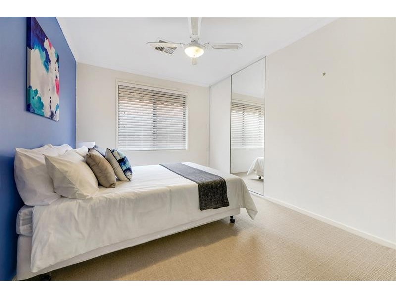 48 Lord Howe Ave, Oakden SA 5086