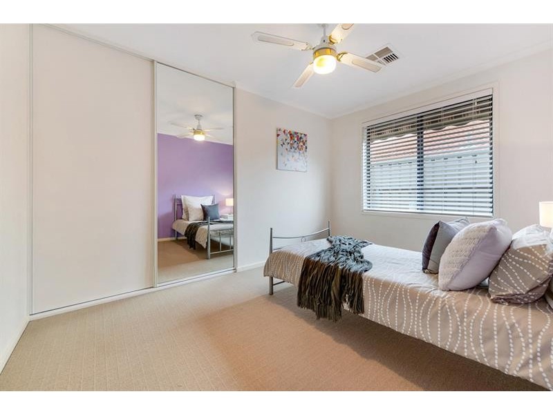 48 Lord Howe Ave, Oakden SA 5086