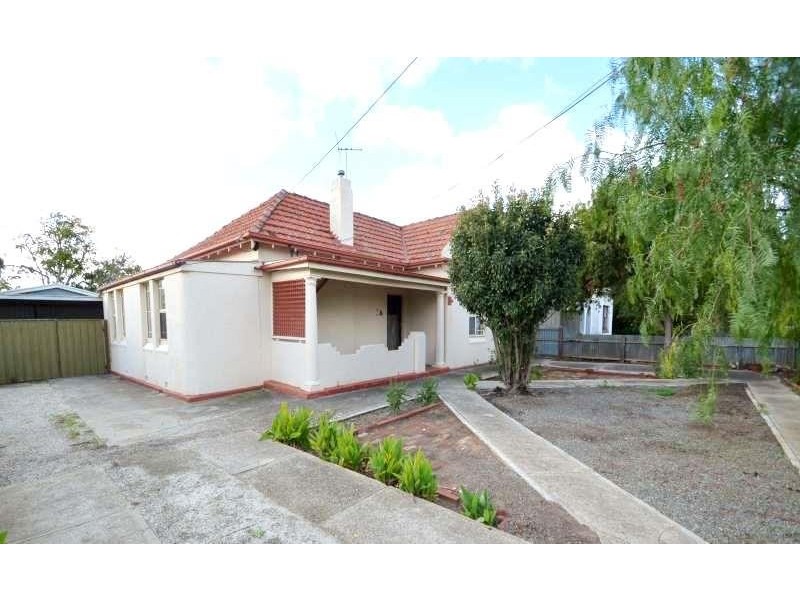 7 Napier St, Renown Park SA 5008