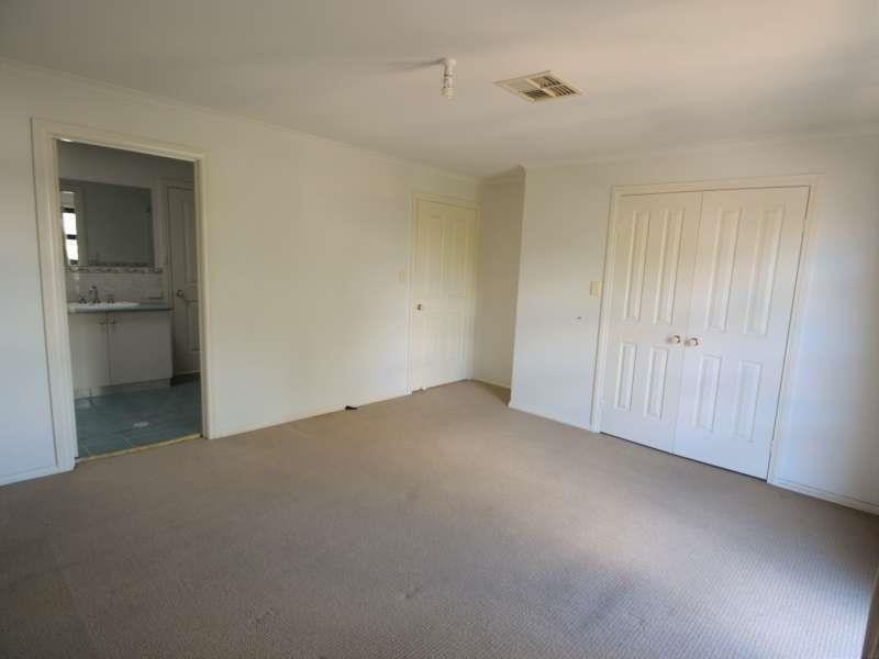 2/44 Wright St, Renown Park SA 5008
