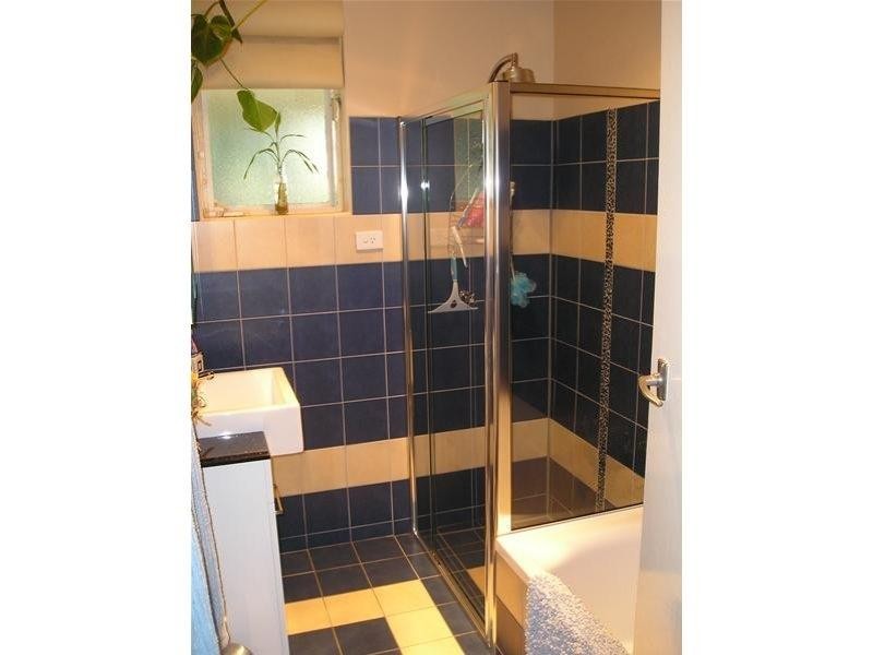 13 Bolton Rd, Para Hills SA 5096