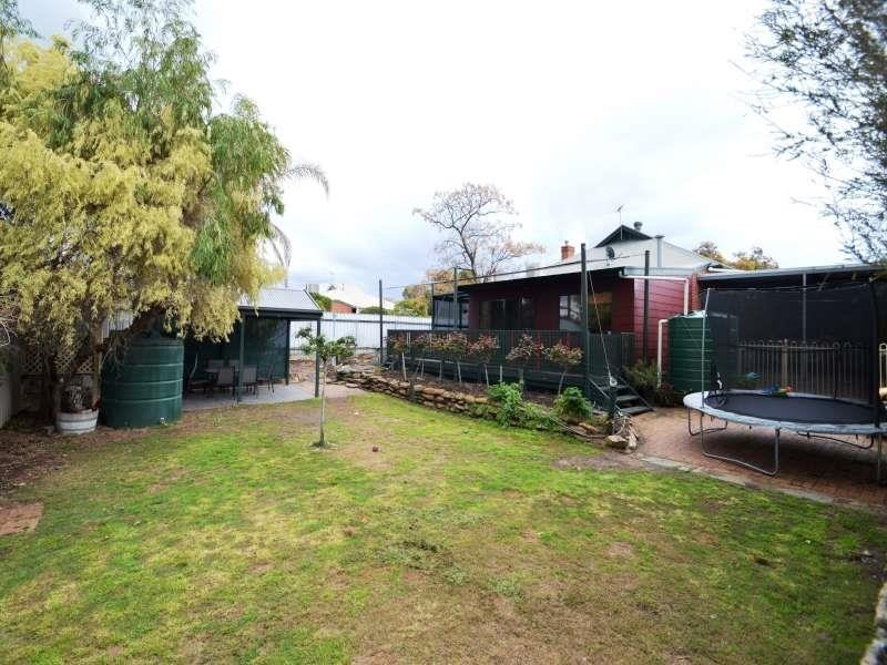 22 Claughton Street, Largs Bay SA 5016