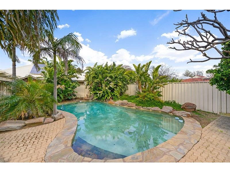 15 Vaughan St, Prospect SA 5082