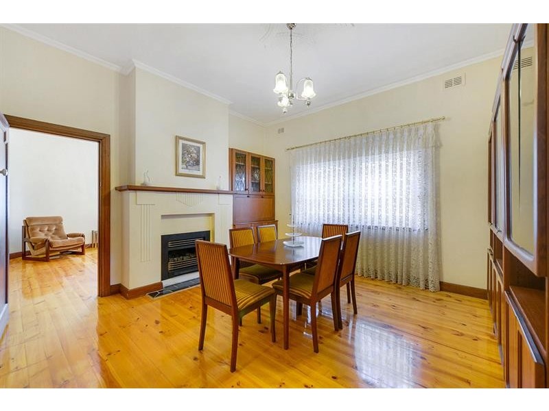 15 Vaughan St, Prospect SA 5082