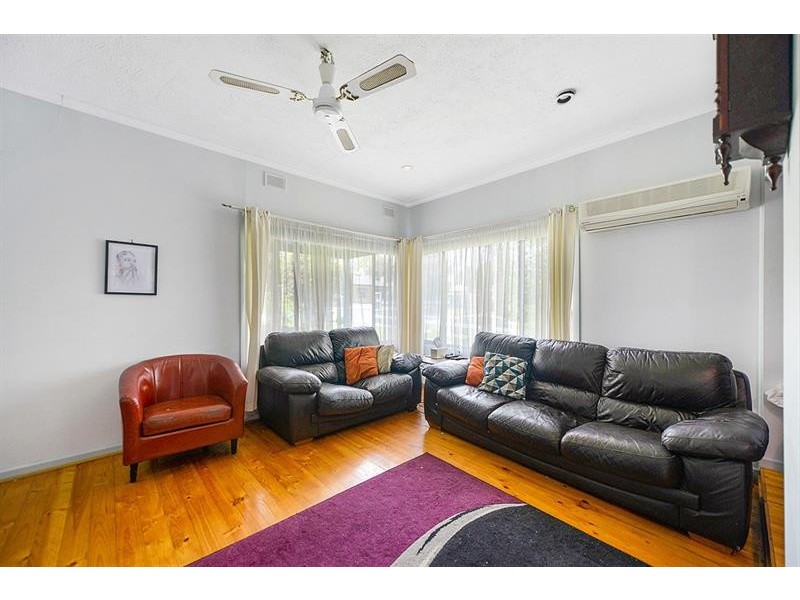 10 Harvey Ave, Gilles Plains SA 5086