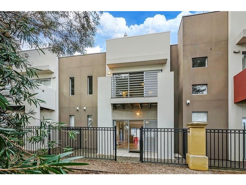 9/55 Grasswren Way, Mawson Lakes SA 5095
