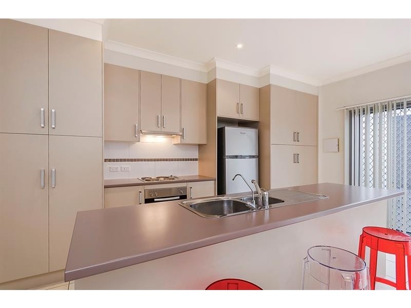 9/55 Grasswren Way, Mawson Lakes SA 5095