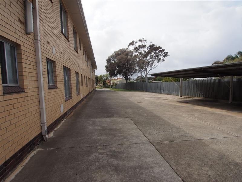 1/7 Troon Ave, Seaton SA 5023