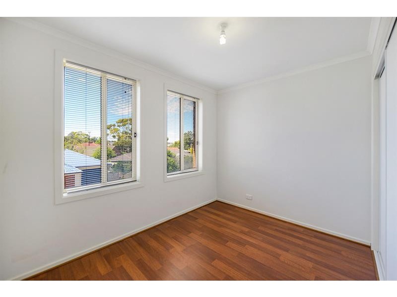 4/27 Moore Rd, Reynella SA 5161