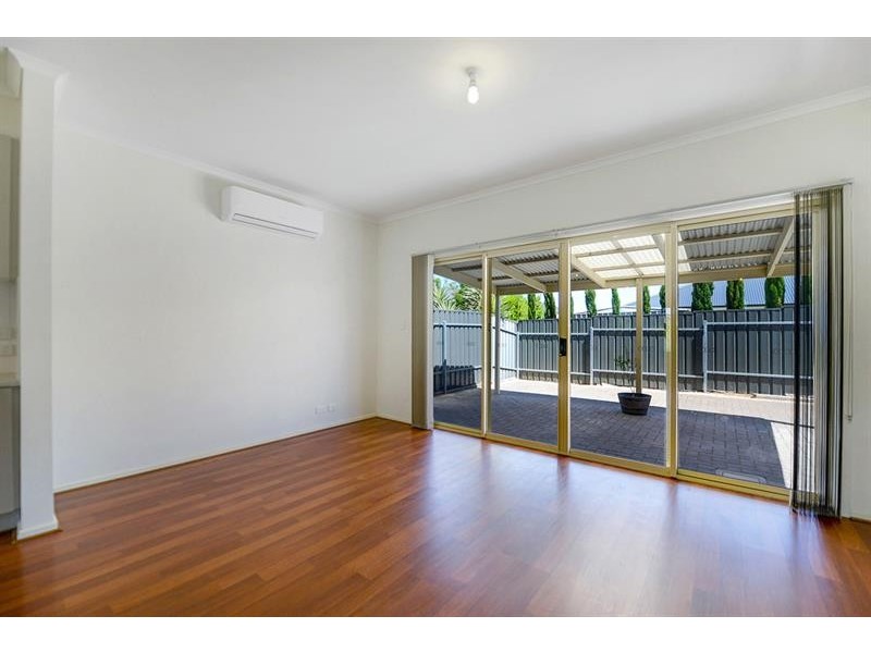 4/27 Moore Rd, Reynella SA 5161