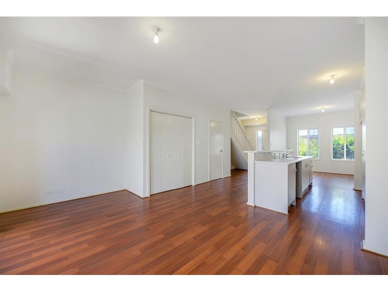 4/27 Moore Rd, Reynella SA 5161