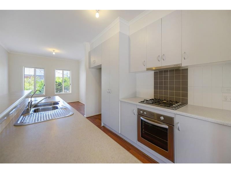 4/27 Moore Rd, Reynella SA 5161