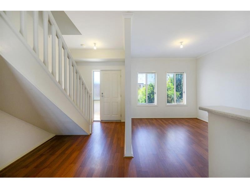 4/27 Moore Rd, Reynella SA 5161