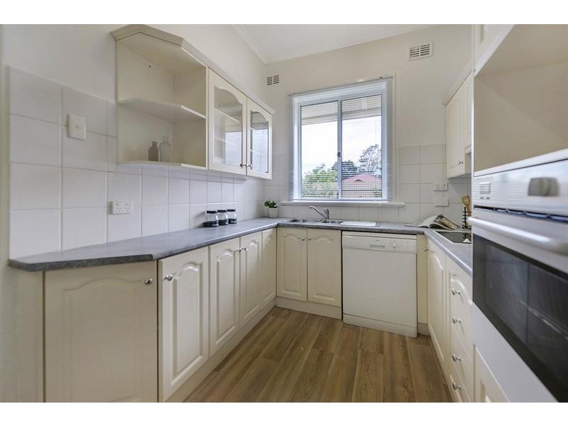 16 Webb St, Queenstown SA 5014